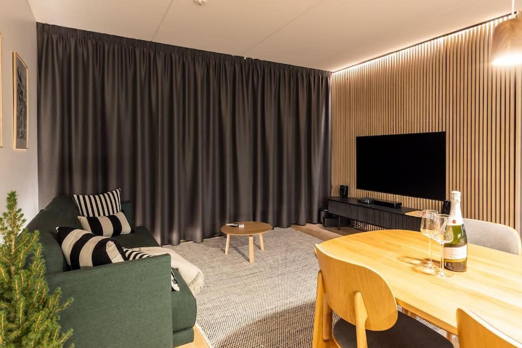 Luxury Forest Apartment Рованиеми Экстерьер фото